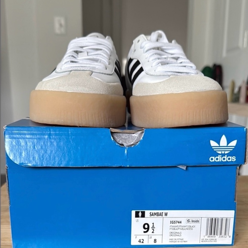 Adidas Sambae - White and Black Sneakers